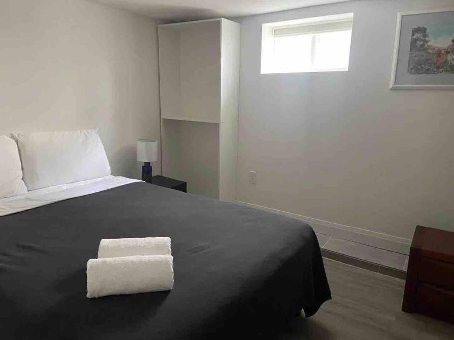 Modern House Newly Furnished 3 Mins Drive To Fall Niagara Falls Eksteriør billede