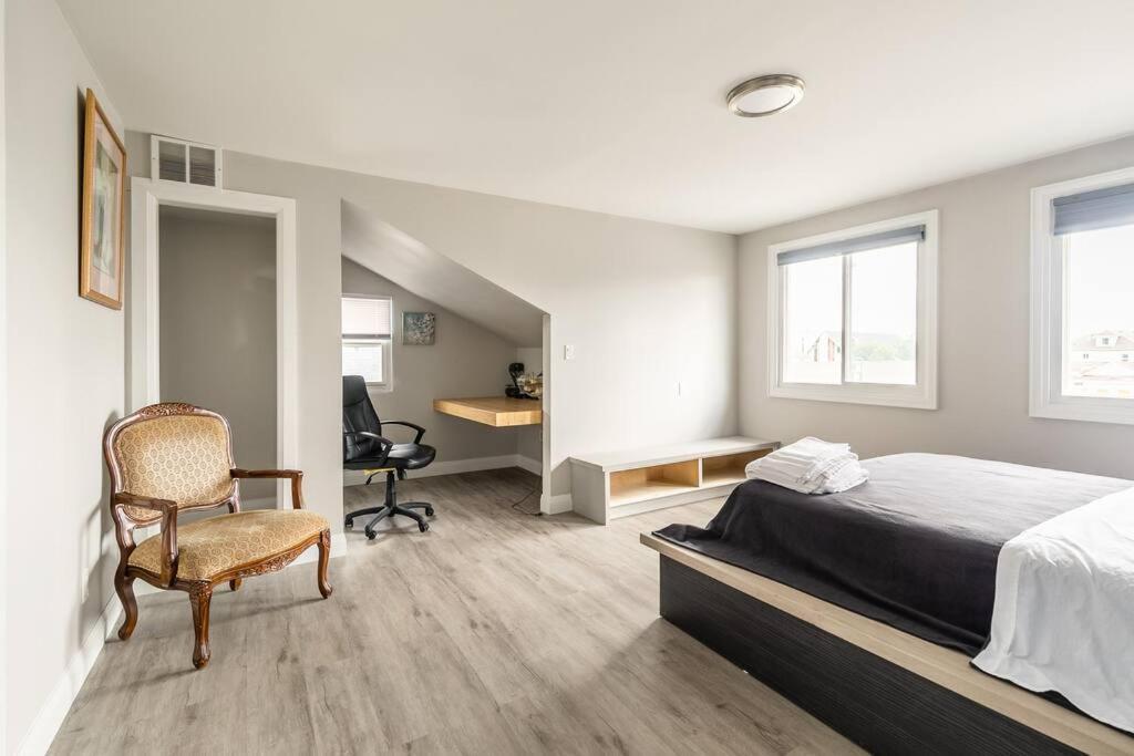 Modern House Newly Furnished 3 Mins Drive To Fall Niagara Falls Eksteriør billede