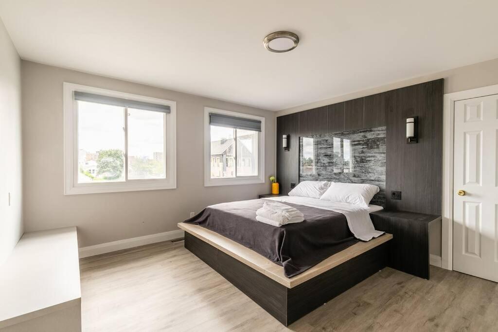 Modern House Newly Furnished 3 Mins Drive To Fall Niagara Falls Eksteriør billede