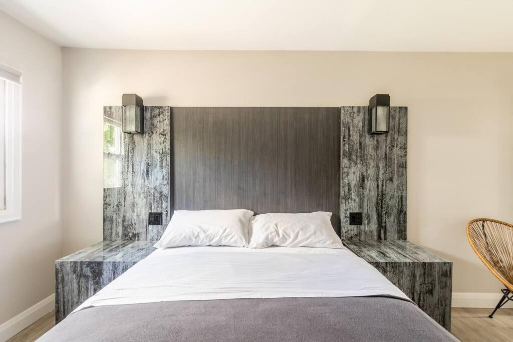 Modern House Newly Furnished 3 Mins Drive To Fall Niagara Falls Eksteriør billede