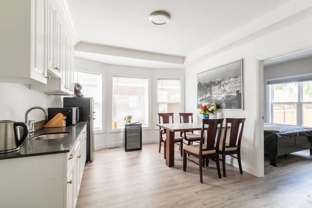 Modern House Newly Furnished 3 Mins Drive To Fall Niagara Falls Eksteriør billede